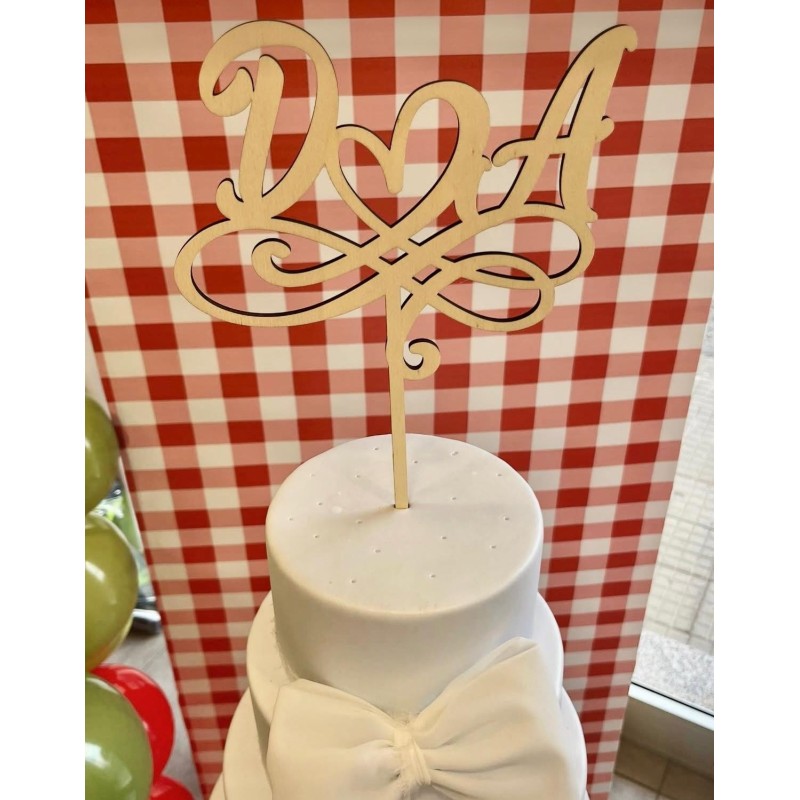 Cake topper in legno – Decorazione personalizzata per torte